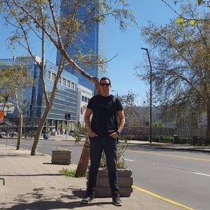 Meet your Posher, Luis alejandro